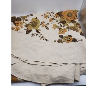 Pristine Vintage 1970s Floral Linen Tablecloth Oblong 72x56 Harvest Gold Olive